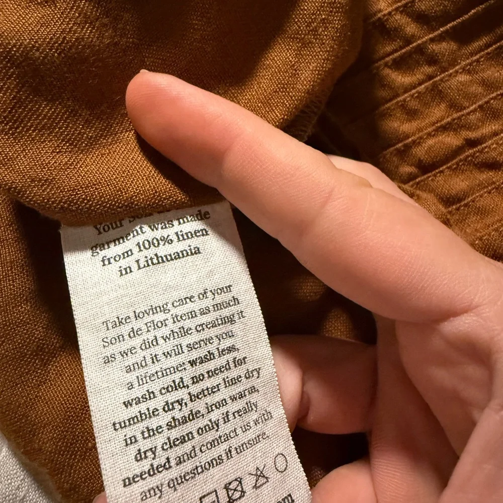 Son de Flor | Warm Brown Long Sleeve Women's Top | 100% Linen - Picture 9 of 11